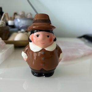 Publix Pilgrim Lilgrim 2015 edition Boy Male Only Porcelain Salt Pepper Shaker